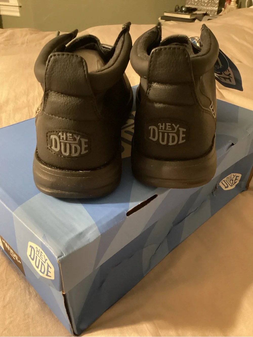 Hey Dude Wally Mid Gripper Classic Black Casual Shoes